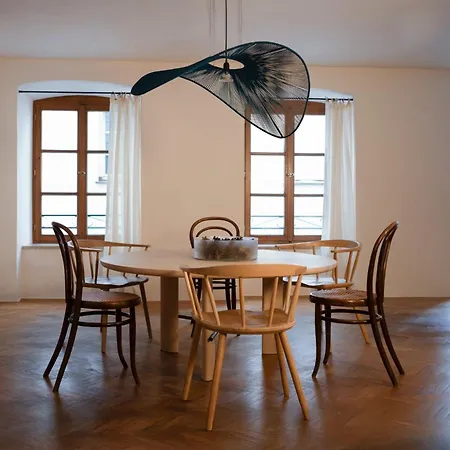 Apartment 1 Bedroom In *